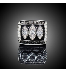 1983 Oakland Raiders American football championship ring